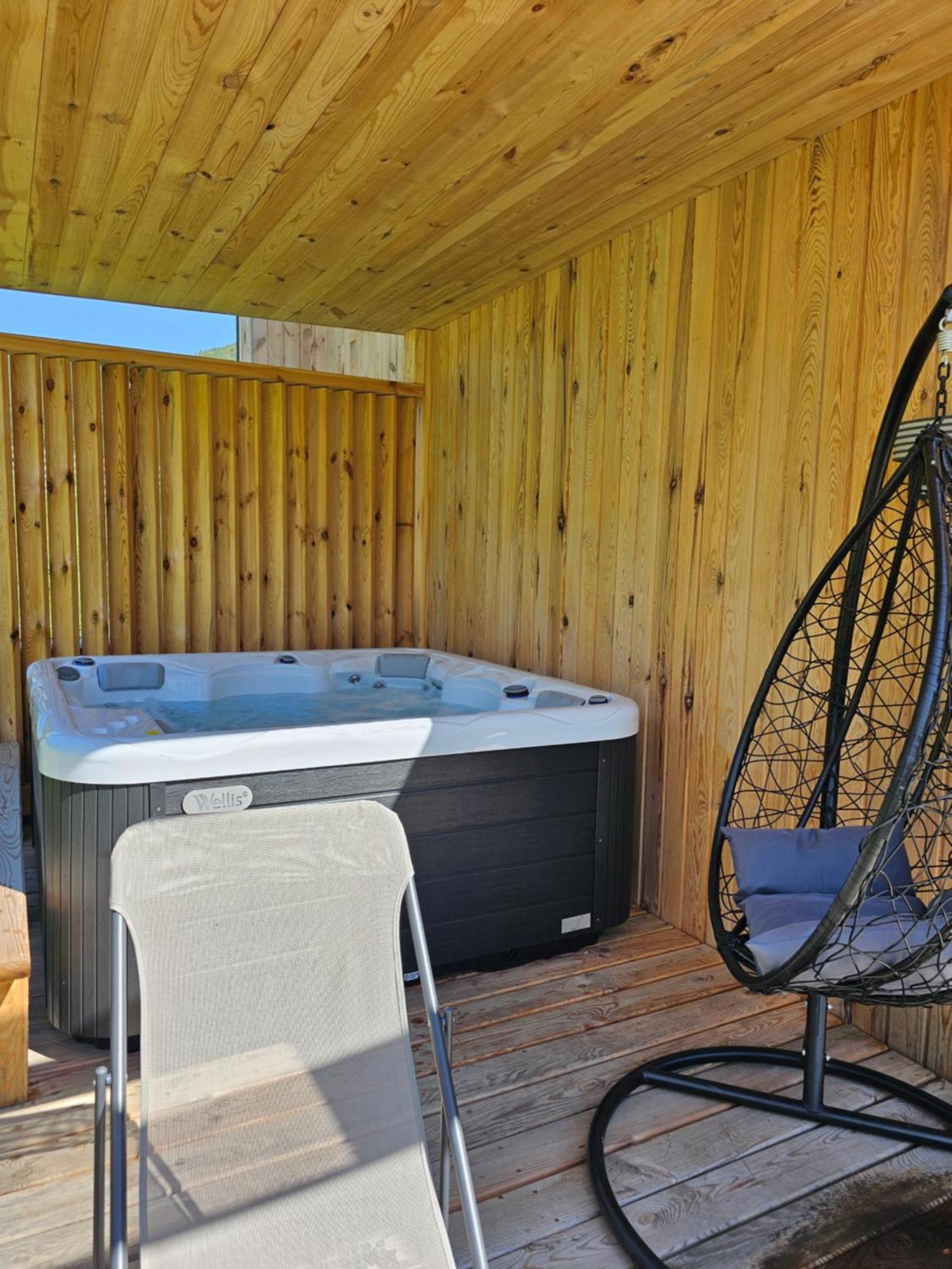 Vama Chalet วามา บูโซลุย ภายนอก รูปภาพ